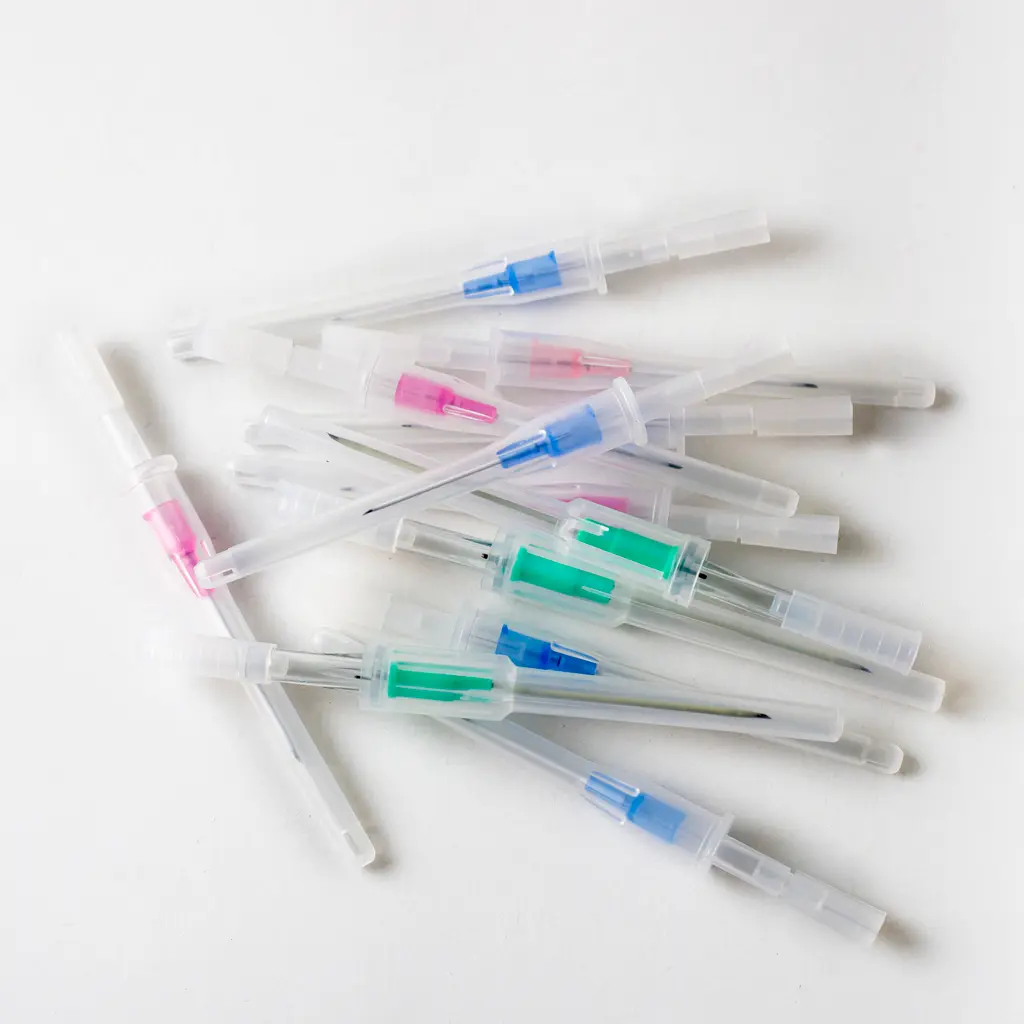 Cateter x 100 un 16g 